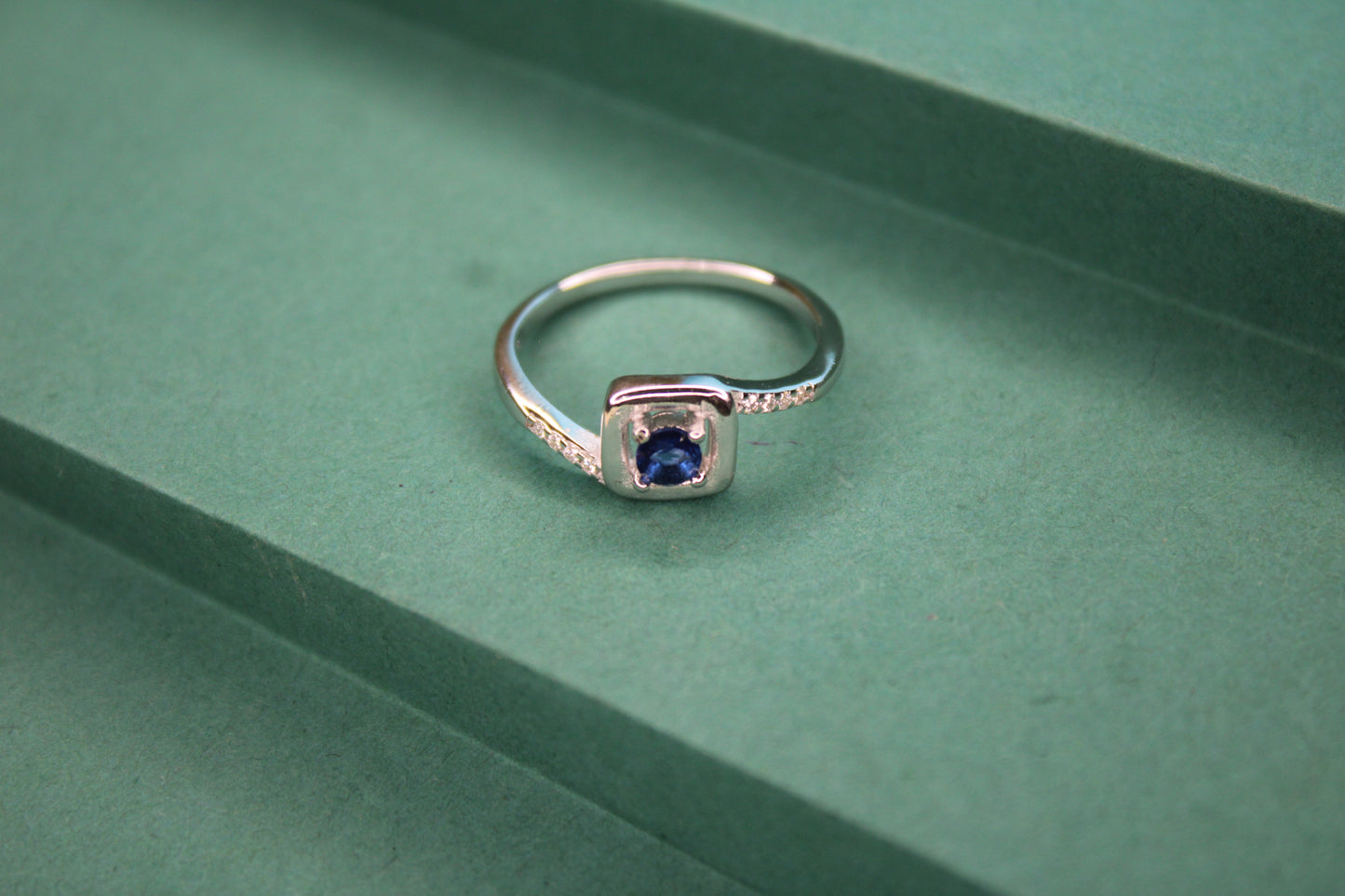 Silver Ring - Avika jewels