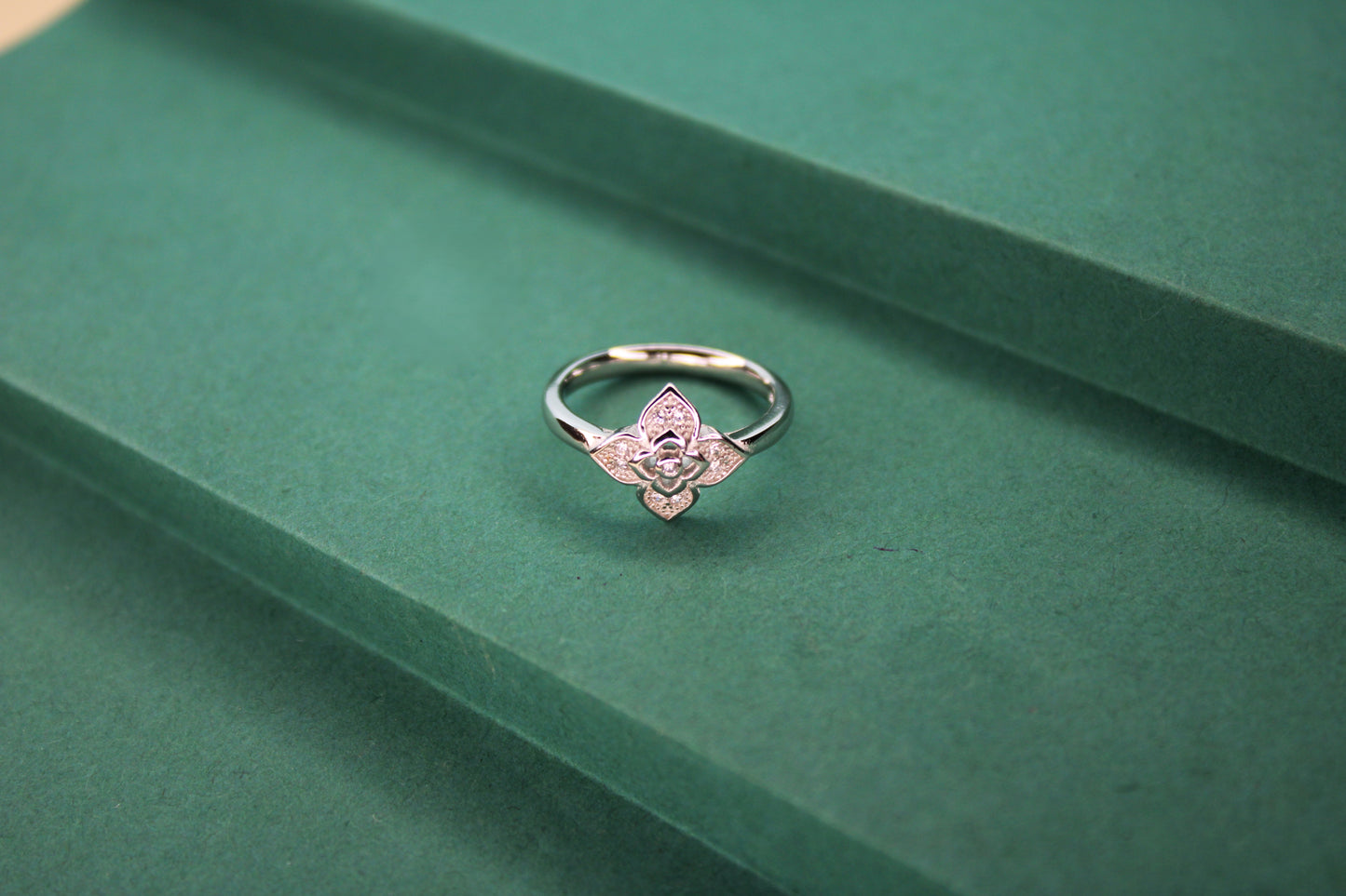 Silver Ring - Avika jewels
