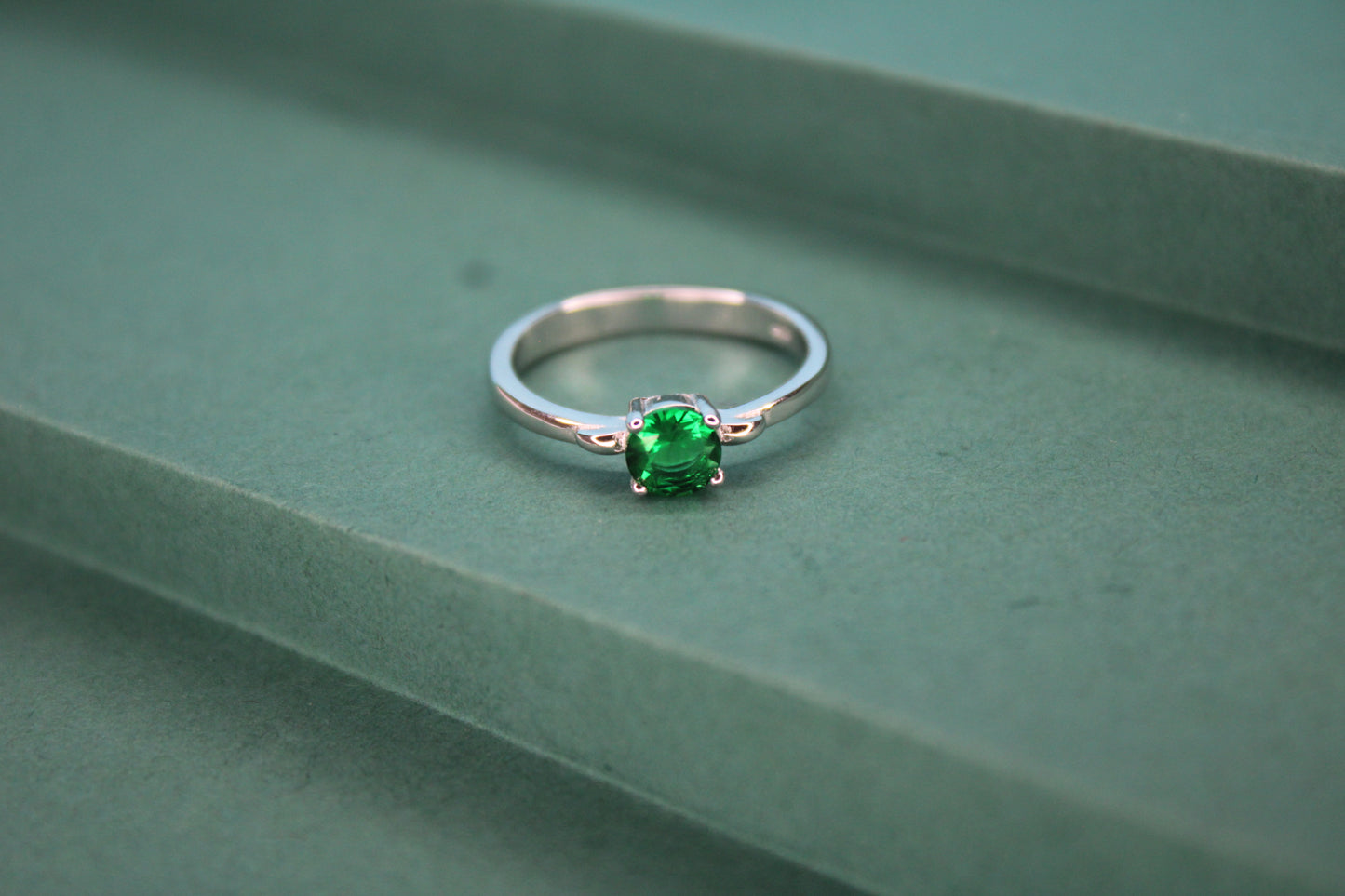 Silver Green Stone Ring - Avika jewels