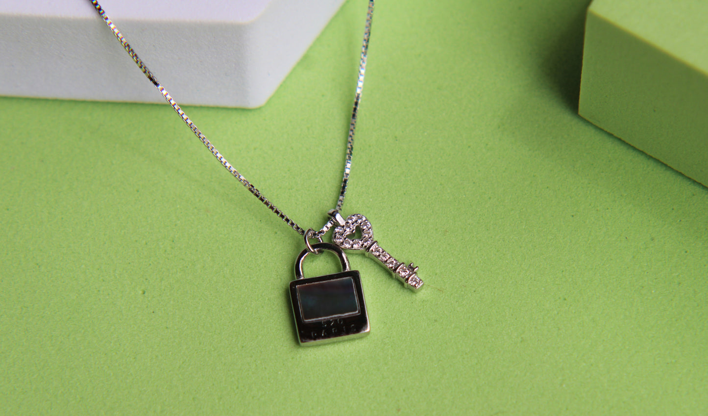 Silver Lock & Key Pendant Chain