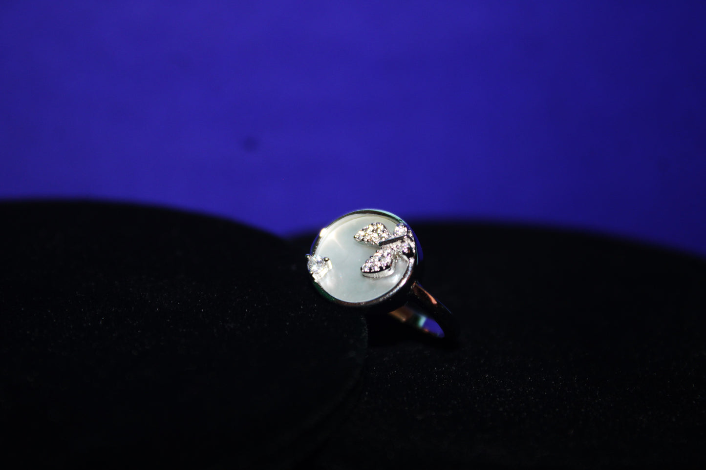 Silver Flower Ring - Avika jewels