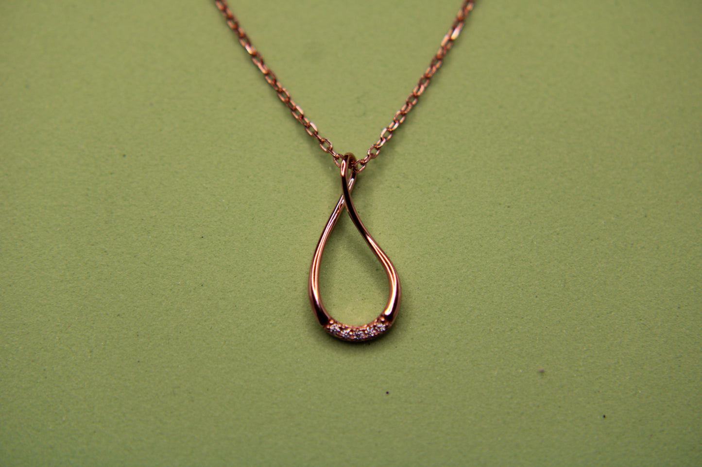 Silver Luna Loop Pendant Chain - Avika jewels