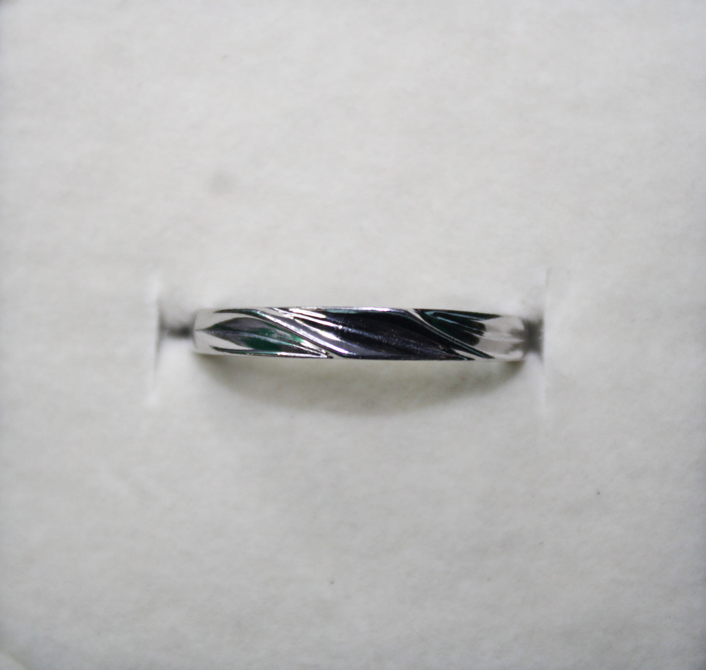 Silver Ring - Avika jewels