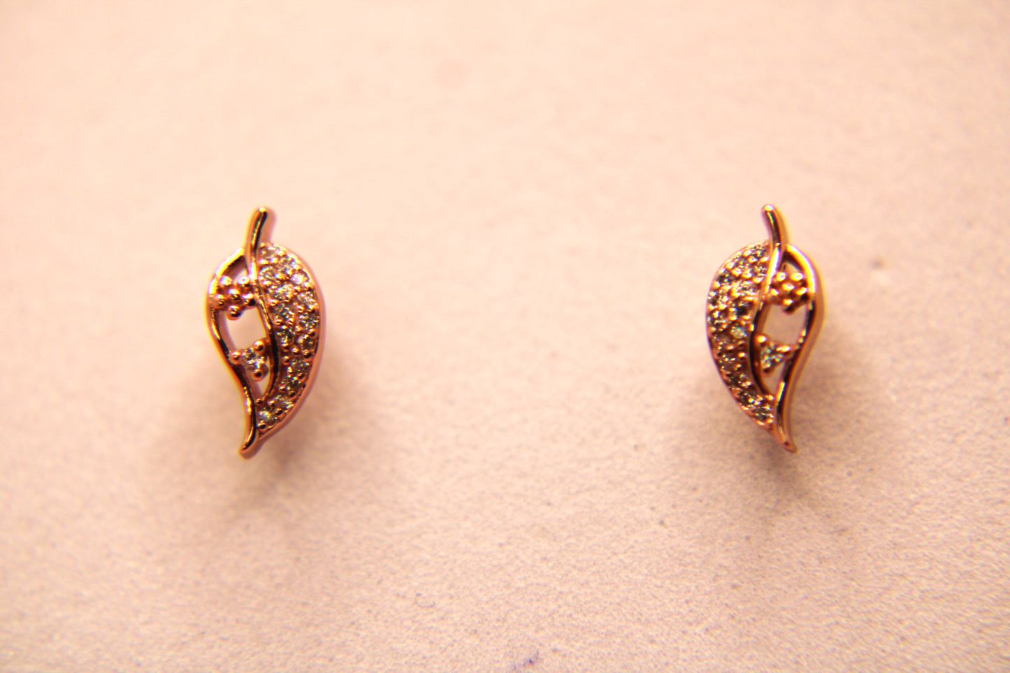 Silver Leaf Tops