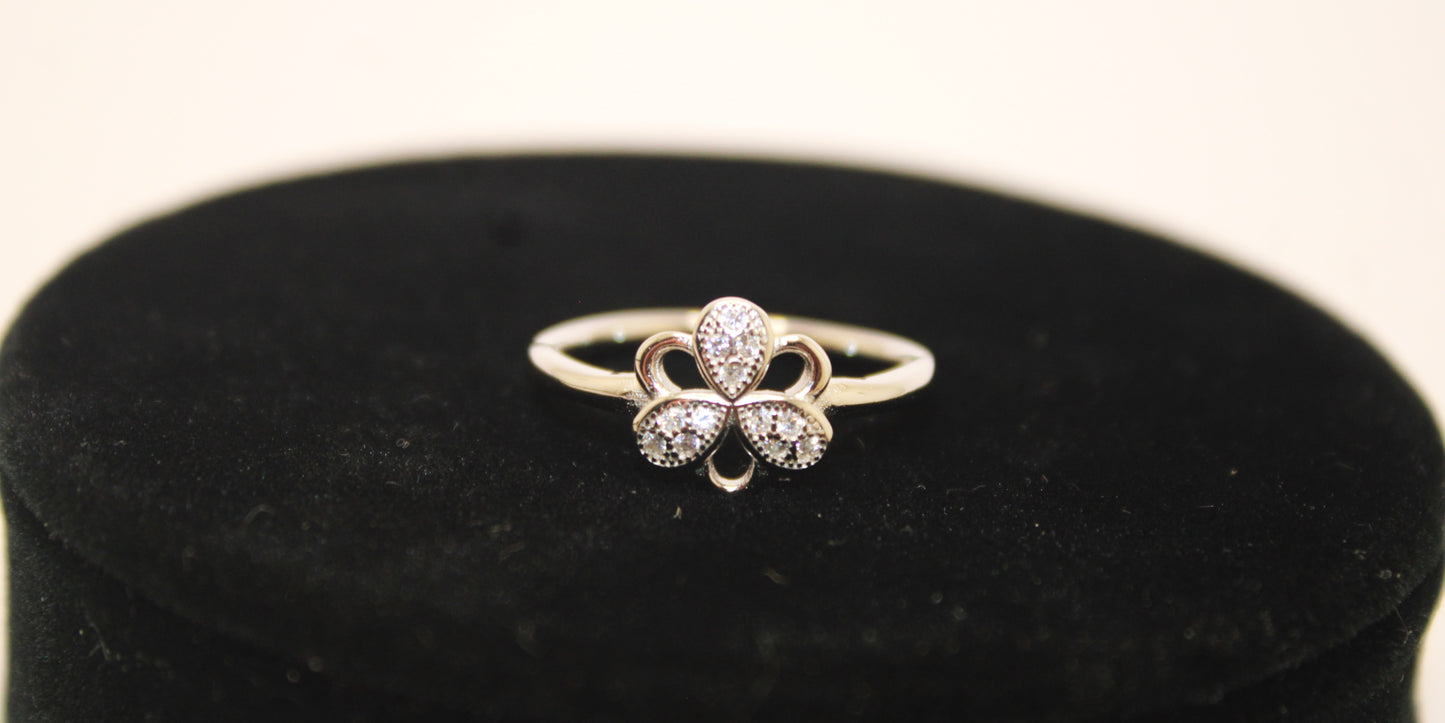 Silver Ring - Avika jewels