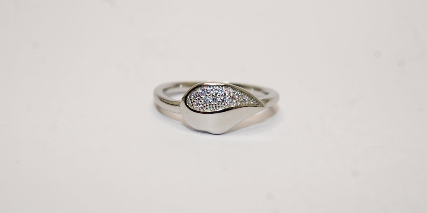 Silver Leaf Ring - Avika jewels