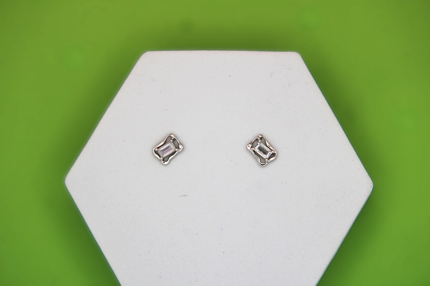 Silver Tops