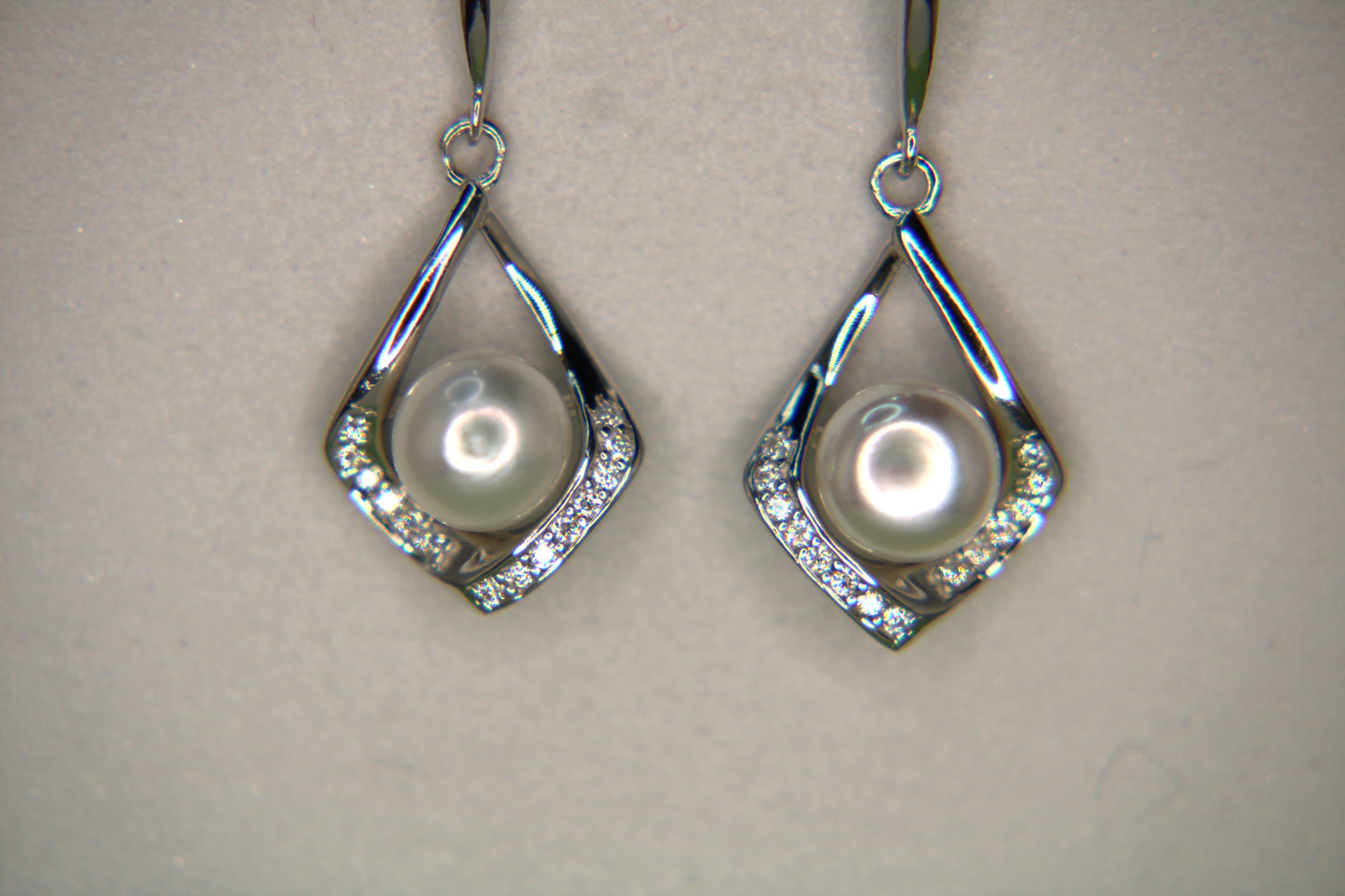 Silver Pearl Tops - Avika jewels