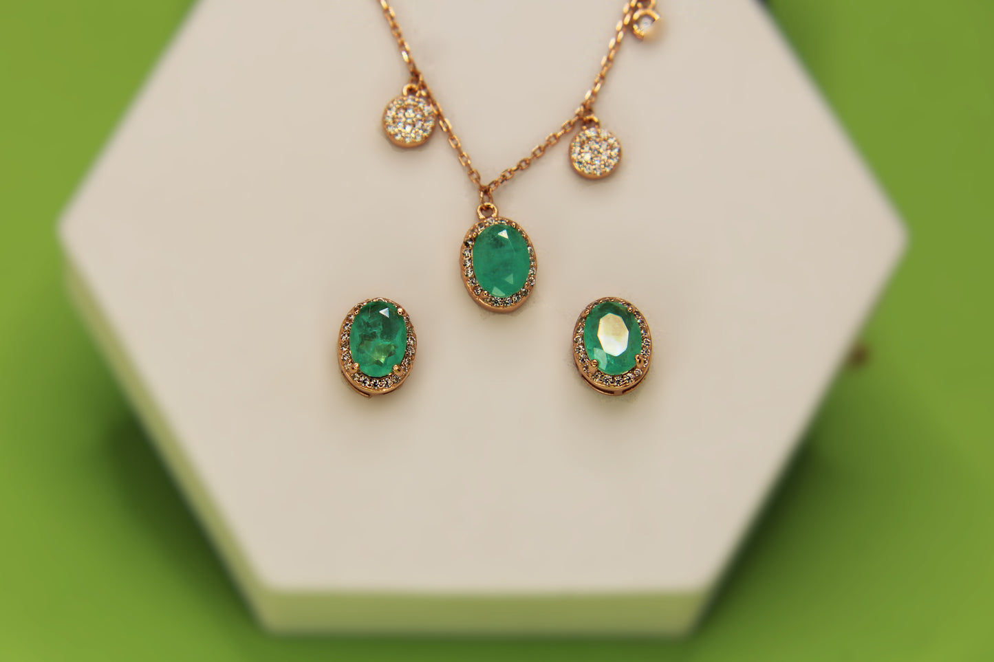 Silver Pendant Tops Set