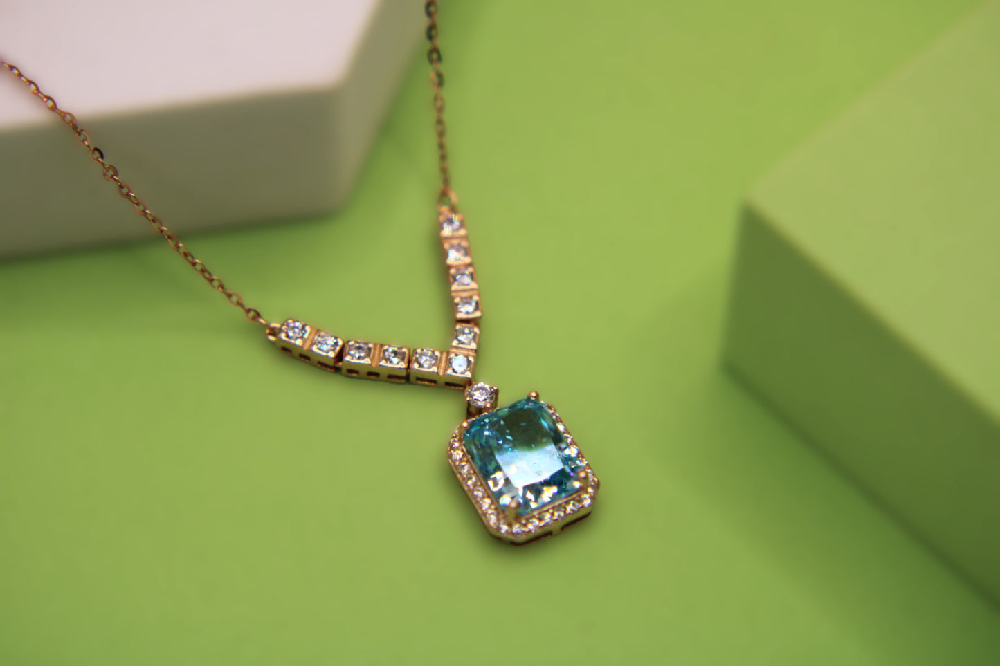 Silver Gem Pendent Chain