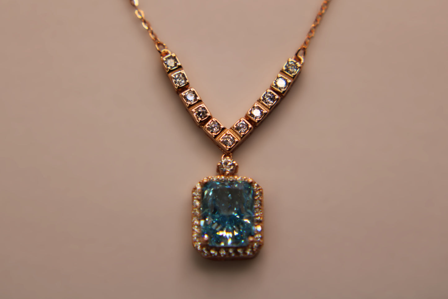 Silver Gem Pendent Chain