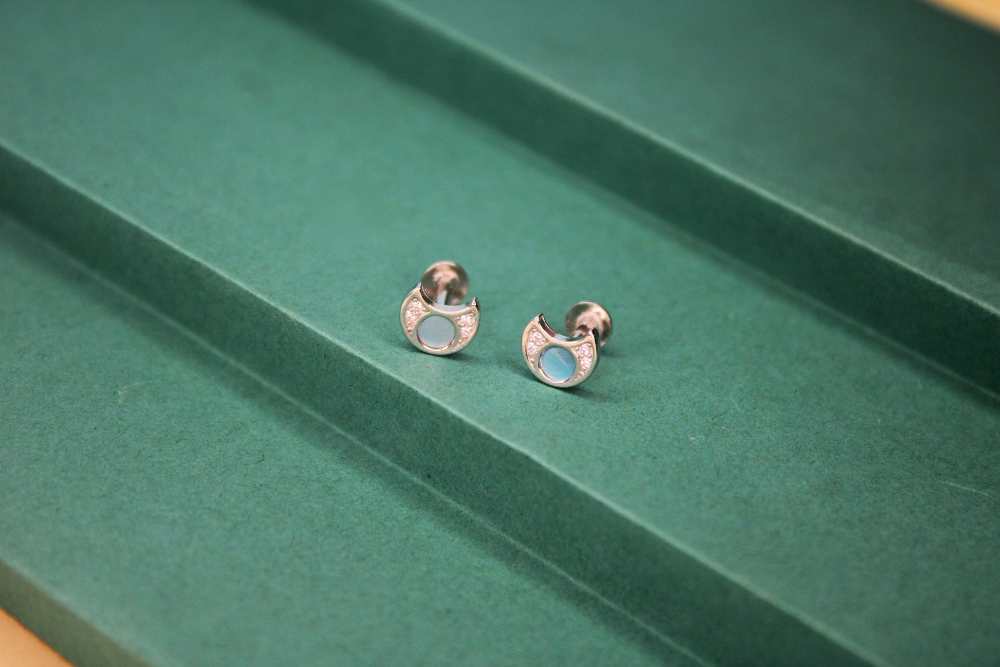 Silver Moon Tops - Avika jewels