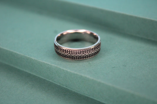 Silver Band Ring - Avika jewels