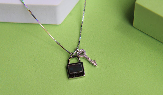 Silver Lock & Key Pendant Chain - Avika jewels