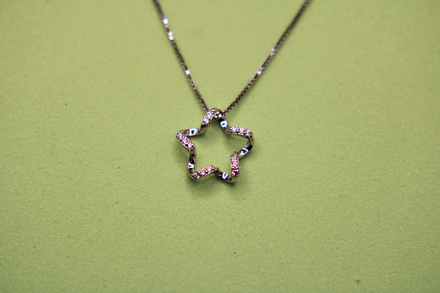 Silver Star Pendant Chain