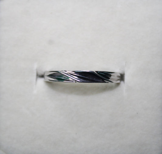 Silver Ring - Avika jewels