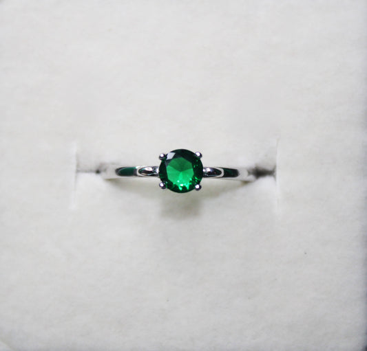Silver Green Stone Ring - Avika jewels