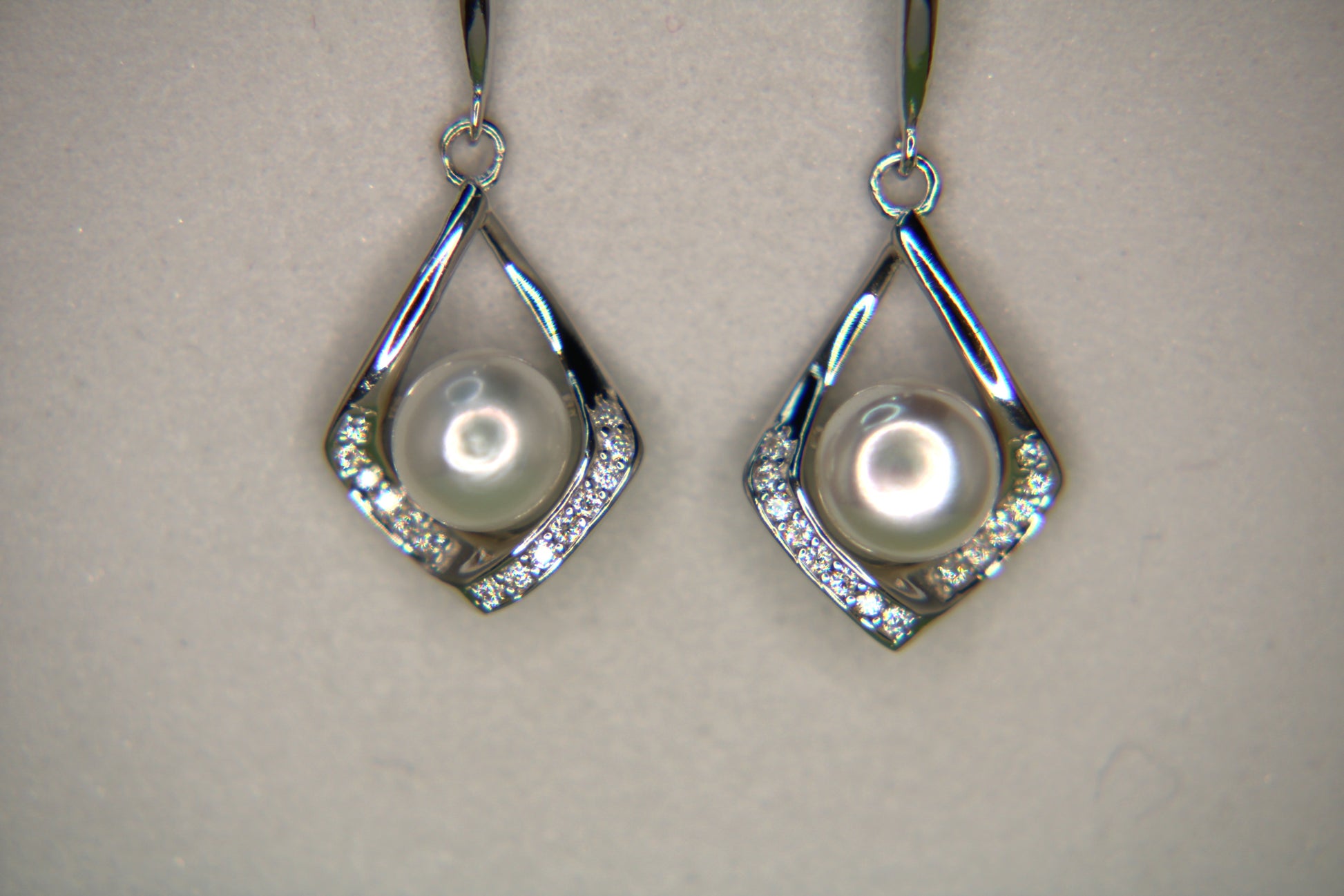 Silver Pearl Tops - Avika jewels