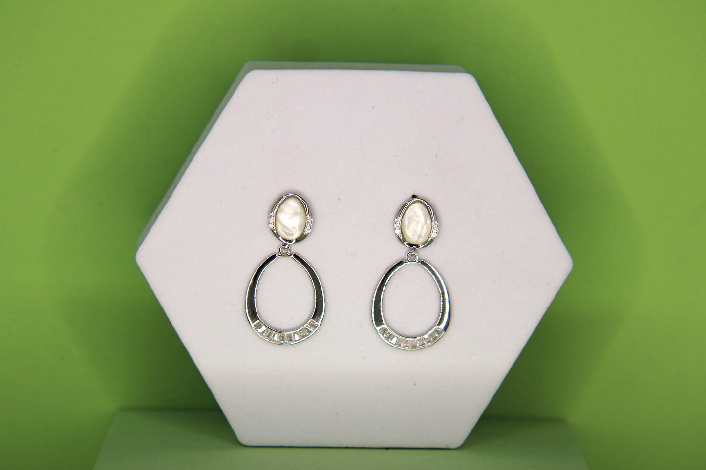 Silver Tops