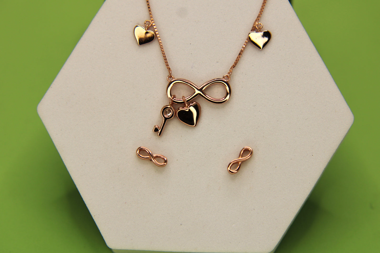 Silver Pendant Tops Set