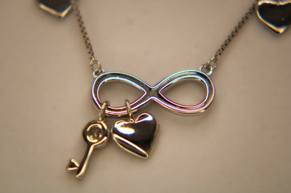 Silver Pendant Tops Set